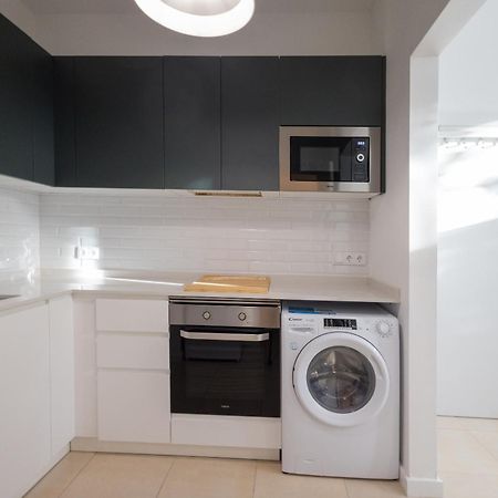 Florit Flats - The Pitiusas Rooms บาเลนเซีย ภายนอก รูปภาพ
