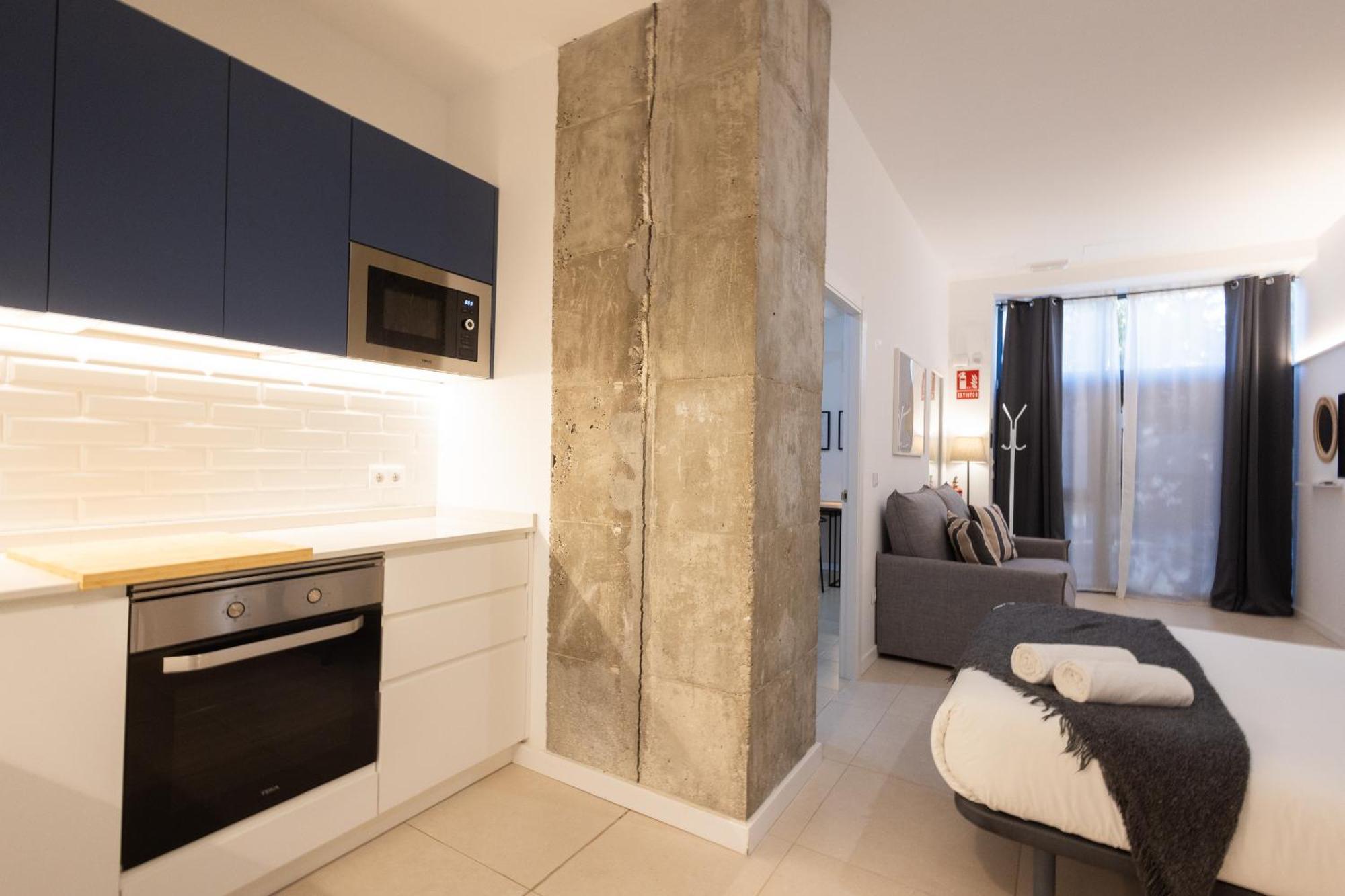 Florit Flats - The Pitiusas Rooms บาเลนเซีย ภายนอก รูปภาพ